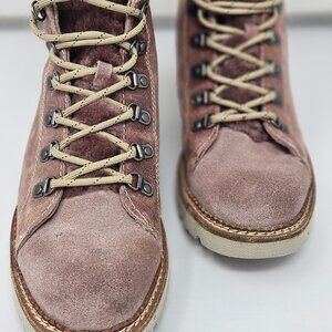 Bionica Darya Lilac Suede Bootie With Shearling Collar, Size 8.5, NWOT